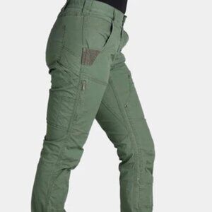 Britt X Ultra Light in Lichen Green Ripstop